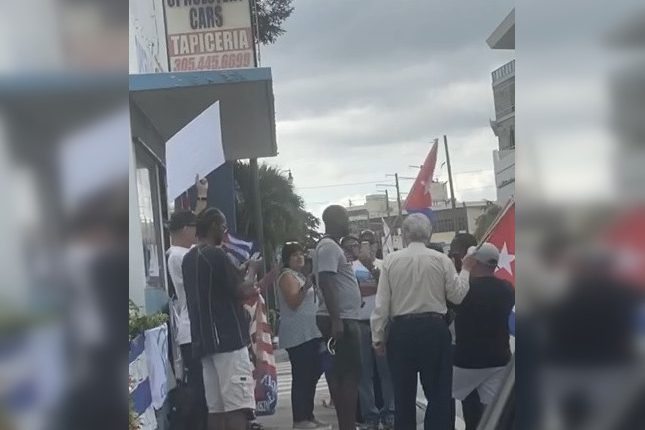 Chocolate protesta Calle 8