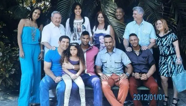 Gurriel Raúl Castro