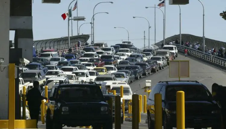 cubanos frontera EEUU
