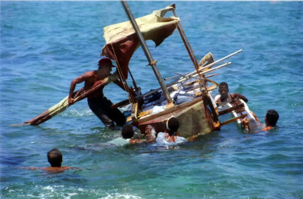 Gobierno cubano vuelve a echar la culpa a Estados Unidos de la ola de balseros que en los últimos meses se han lanzado al mar arriesgando sus vidas por el sueño americano