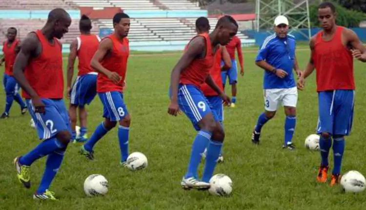 futbolistas cubanos