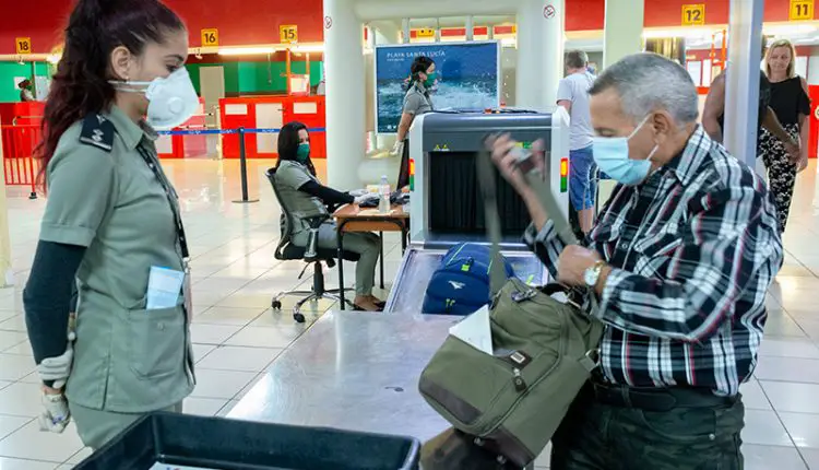Embajada de Estados en La Habana envía advertencia a todos los cubanos con doble nacionalidad que viajen a Cuba