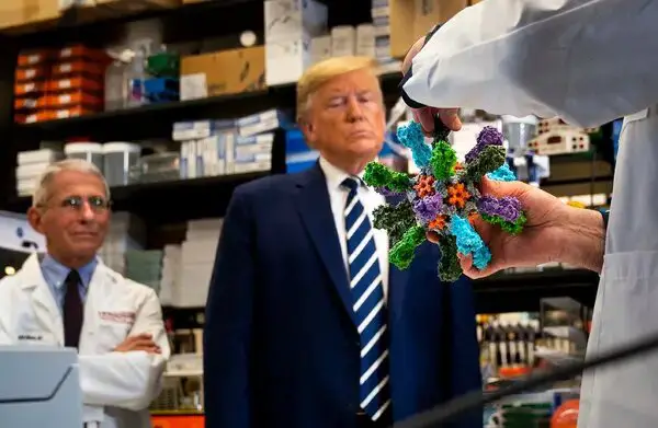 Donald Trump podría imponer el uso de mascarilla obligatorio para todos los estadounidenses