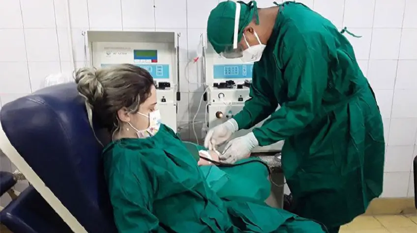 ¿En que consiste la terapia de plasma que está aplicando Cuba a los pacientes con coronavirus?