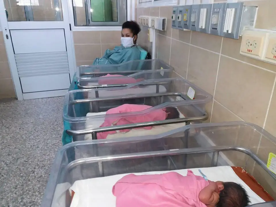 Nacen trillizas en Villa Clara en medio de la pandemia del coronavirus