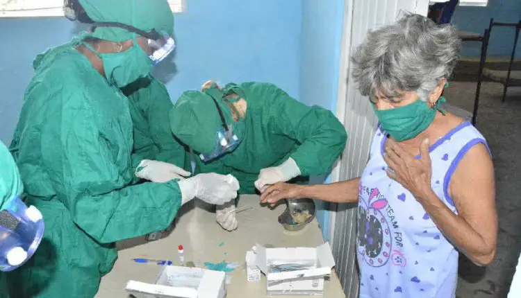 Cuba comienza la prueba en pacientes de vacuna que fortalece la innmunidad innata ante el coronavirus