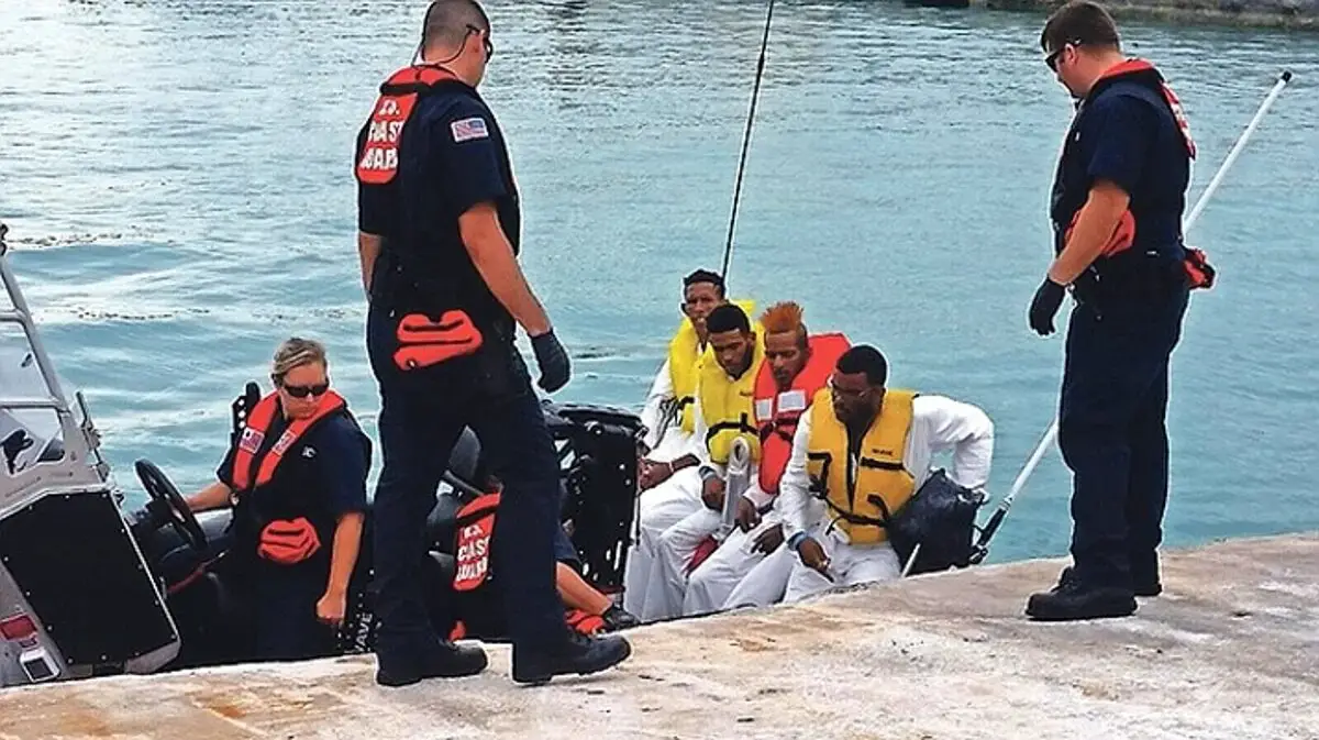 11 balseros cubanos son detenidos en Bahamas tras escapar de Cuba y son puestos en cuarentena por temor al coronavirus