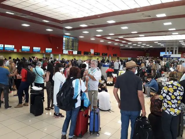 Panameños varados en Cuba piden a su Gobierno que envíe un vuelo humanitario a buscarlos