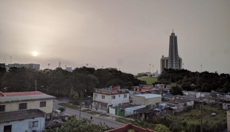 Nube de polvo del Sahara ya se encuentra sobre el occidente de Cuba (+ Fotos)