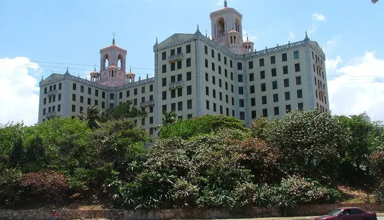 La cueva del Taganana, el misterio que esconde debajo el Hotel Nacional