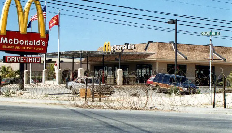 ¿Sabías que en Cuba existe un McDonald’s, pero los cubanos no pueden visitarlo?