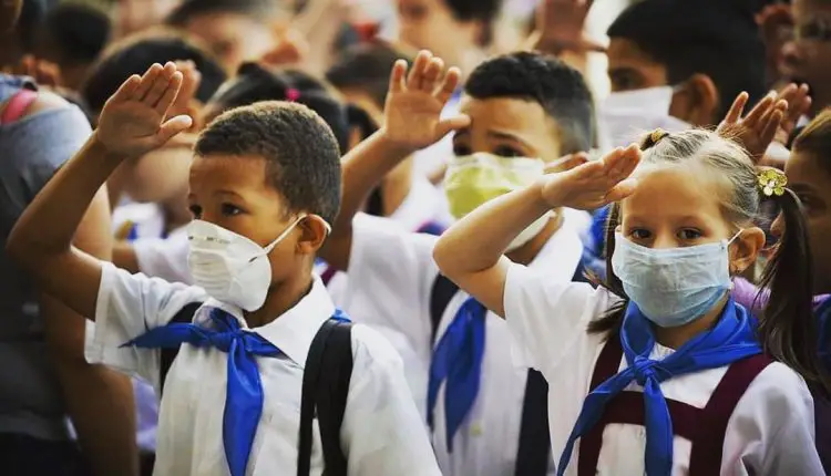 Cuba da por finalizado el actual curso escolar y anuncia su reanudación en septiembre