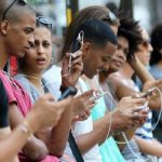 El internet se convierte en la nueva plaza del mercado negro en Cuba