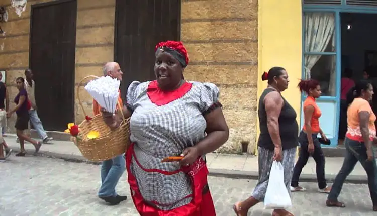 Lizette, la manisera cubana que le cantó un pregón a el Papa