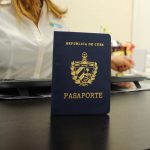 Gobierno cubano informa que se mantiene moratoria para cubanos residentes permanentes que se encuentren en el extranjero con pasaporte vencido o sin prorrogar