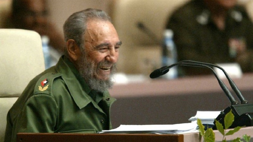 A Fidel Castro lo buscan en Suiza por no pagar el boleto de un autobús