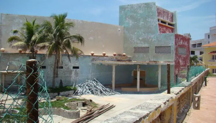 Cubano logra colarse y filmar por dentro la antigua discoteca del Comodoro en La Habana