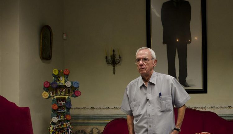Fallece a los 77 años de edad en La Habana el historiador Eusebio Leal Spengler