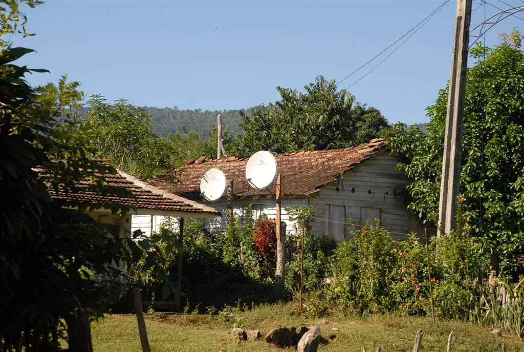 Sitio Yera, un pueblo cubano a 400 metros sobre el nivel del mar sin médicos ni maestros