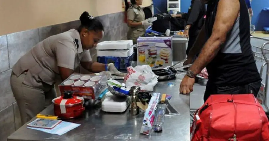 Aduana de Cuba informa el listado oficial de alimentos que podrán importarse a Cuba libre de aranceles hasta el próximo 31 de diciembre