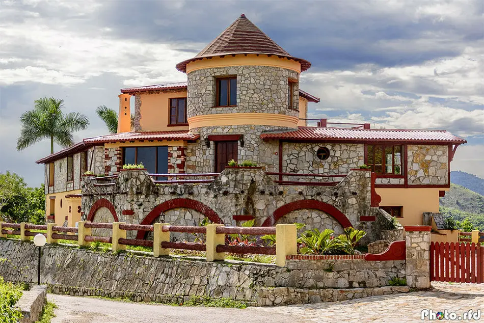 Castillo de las Nubes, un auténtico castillo medieval construido por un millonario cubano