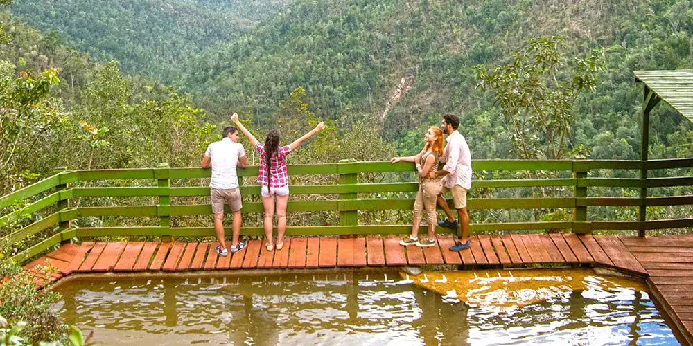 El Salto del Guayabo, una piscina natural en Cuba a más de 500 metros de altura