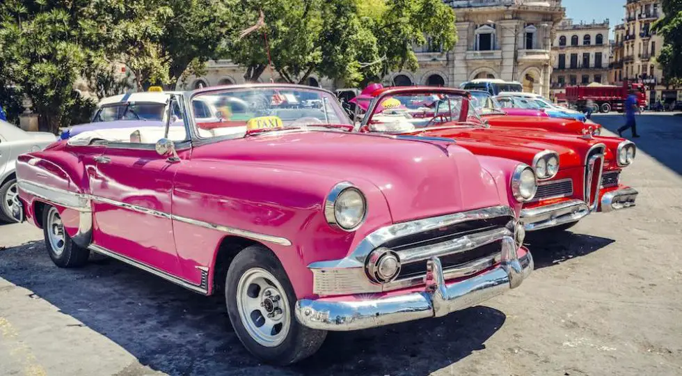 Cuba es el museo al aire libre más grande del mundo de autos americanos antiguos