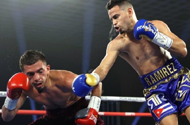 Robeisy Ramírez cobra venganza de su única derrota en el boxeo profesional Robeisy_ramirez_vs_adan_gonzales_action1_002-1-649x430