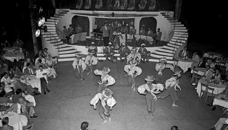 ¿Sabías que en La Habana en la década de 1950 funcionaban mas de 100 centros nocturnos?