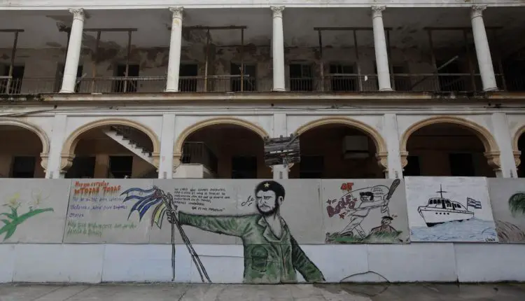 Así luce ahora el histórico Colegio de La Salle en La Habana