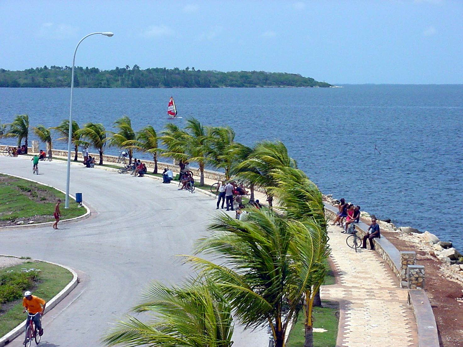 Caibarién, la villa de pescadores que muchos dicen que tiene el malecón más acogedor de Cuba