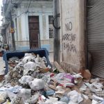 Gobierno cubano quiere resolver el preocupante problema de la basura en las calles de La Habana y advierte que habrá duras multas para los infractores