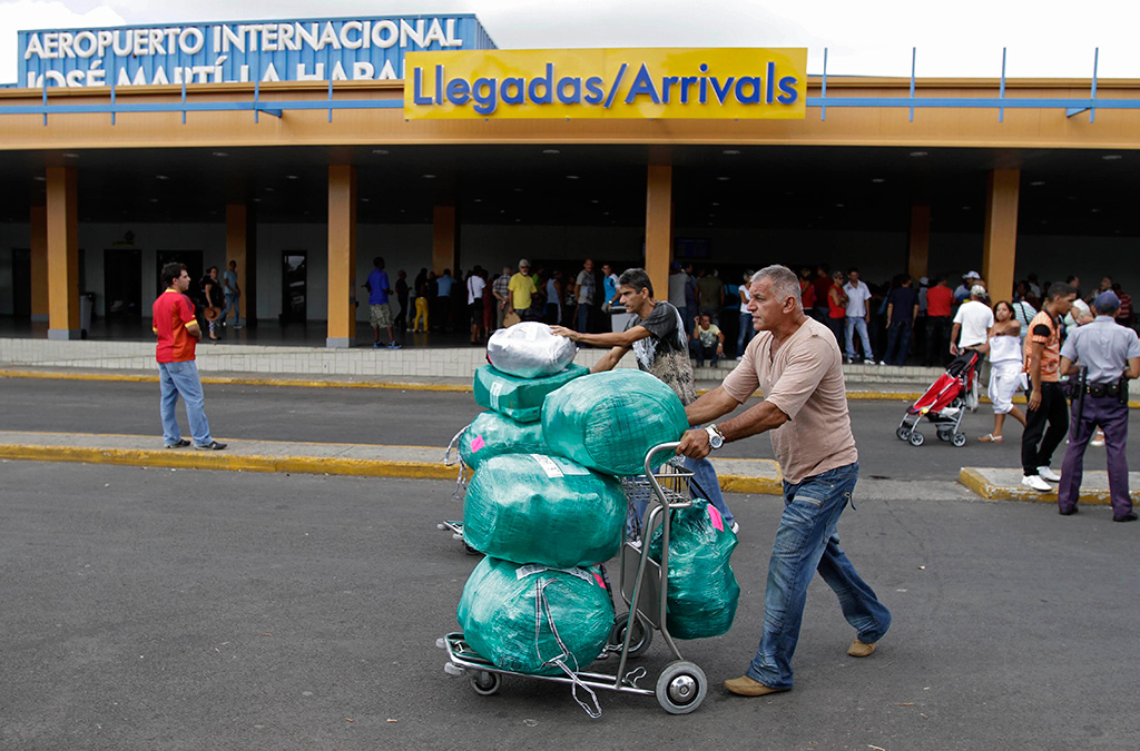 Más de 60 mil cubanos solicitaron repatriarse desde 2013, según cifras oficiales del Gobierno