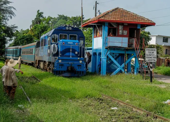 Rusia retira el financiamiento de millones de dólares que le entregaría al Gobierno cubano para modernizar su sistema de ferrocarril