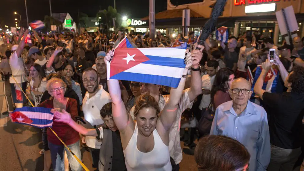 Si hablas español como cubano en Miami te ven como "pobre y poco educado"