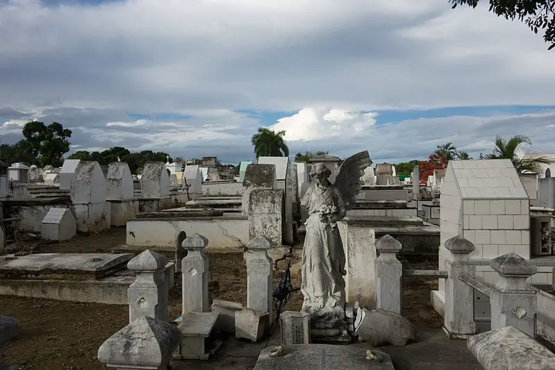 Cementerio de Guantánamo, un "almacén de cadáveres" que a nadie en el Gobierno importa
