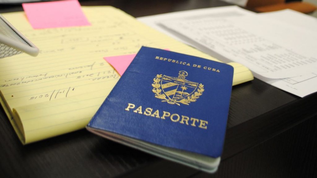 Desmentido!! Precio del pasaporte cubano no cambia para los cubanos residentes en el extranjero