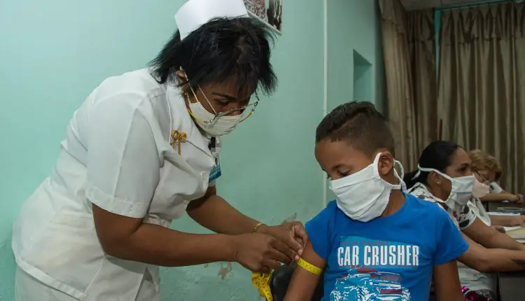 Niños cubanos que dieron positivo al coronavirus están presentando problemas cardiovasculares