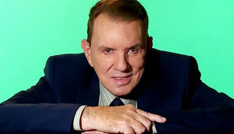 Hoy está cumpliendo 81 años el cantante, pianista y compositor cubano Meme Solís