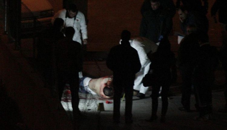 Joven cubano es asesinado a puñaladas durante una pelea callejera en un bar de España