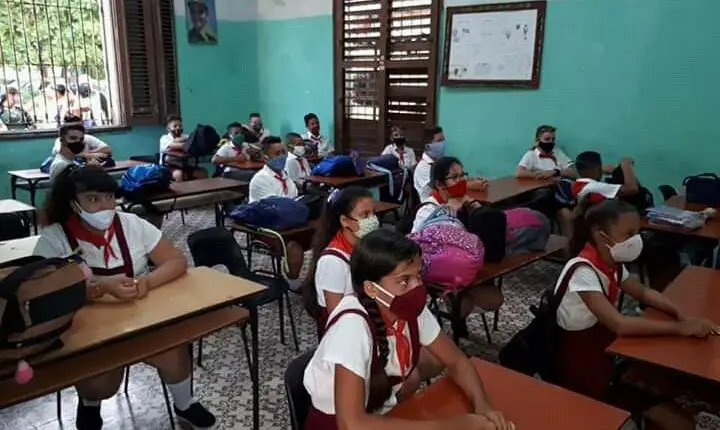 ¿Es la educación que reciben los niños en Cuba igual a la que recibieron sus padres?