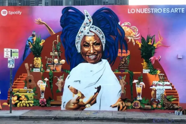 Impresionante mural de la cantante cubana Celia Cruz deja a todos con la boca abierta en Miami