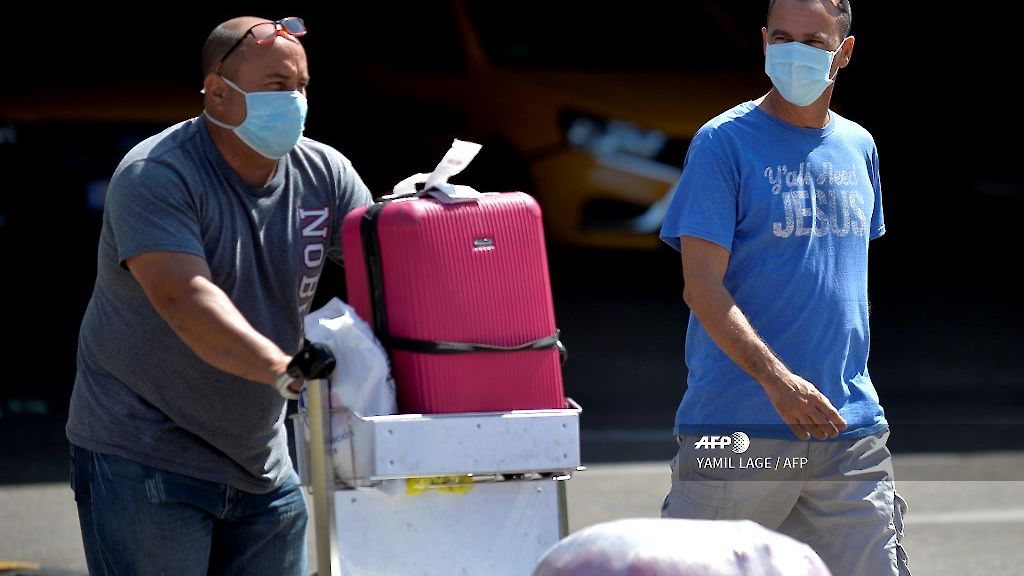 Pasajeros que lleguen a Cuba en vuelos humanitarios ya no tendrán transporte gratuito puesto por el Gobierno