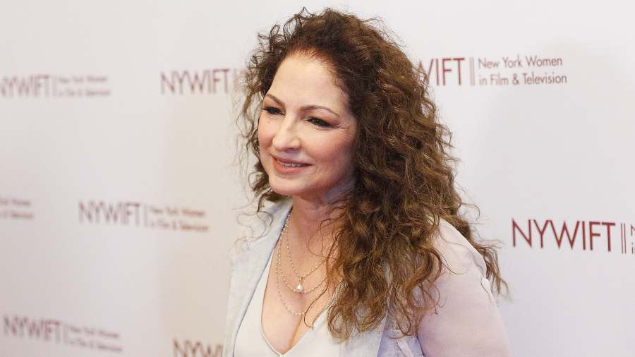 Cantante cubana Gloria Estefan rompe el silencio y confiesa que pensó en quitarse la vida