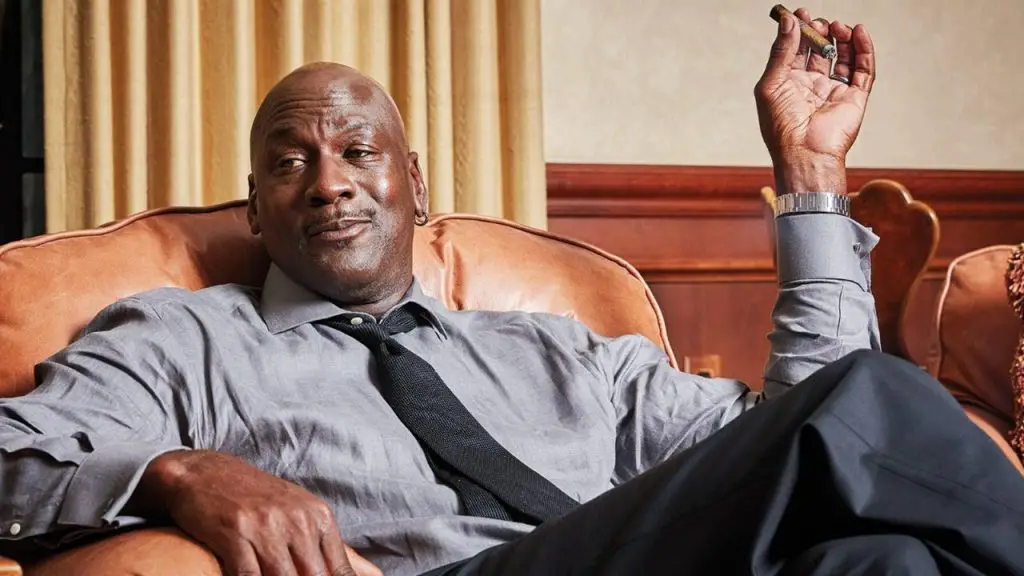 Michael Jordan confiesa que está loco por viajar a Cuba para comprarse un almendrón y llevarselo a Estados Unidos