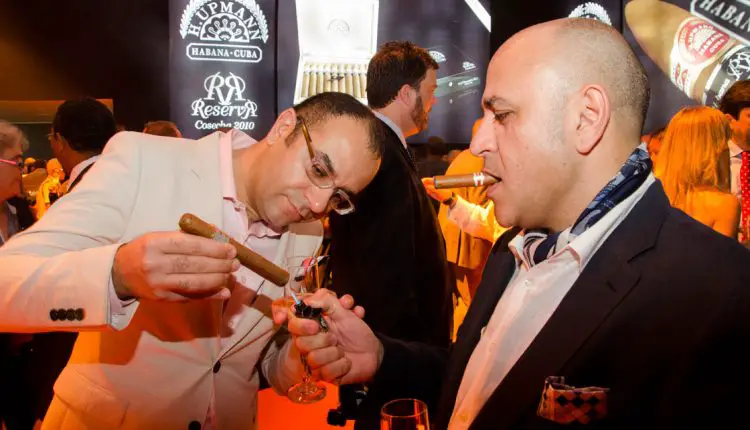 Gobierno cubano cancela el lujoso Festival del Habano, donde anualmente recaudan millones de dólares en sus subastas de clausura