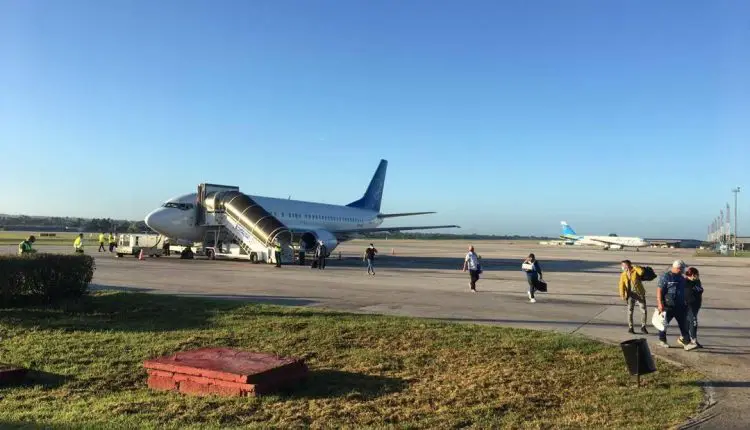 Llegan al Aeropuerto José Martí de La Habana los dos primeros vuelos comerciales procedentes de Miami después de más de 7 meses de cierre