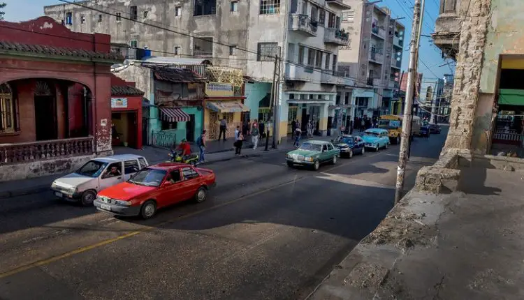 Santos Suárez, un barrio que muere un poco cada día
