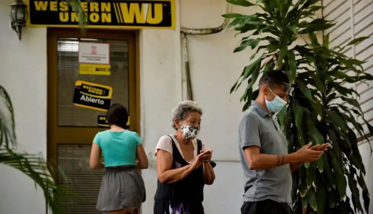 Gobierno cubano da el primer paso para reactivar el servicio de Western Union