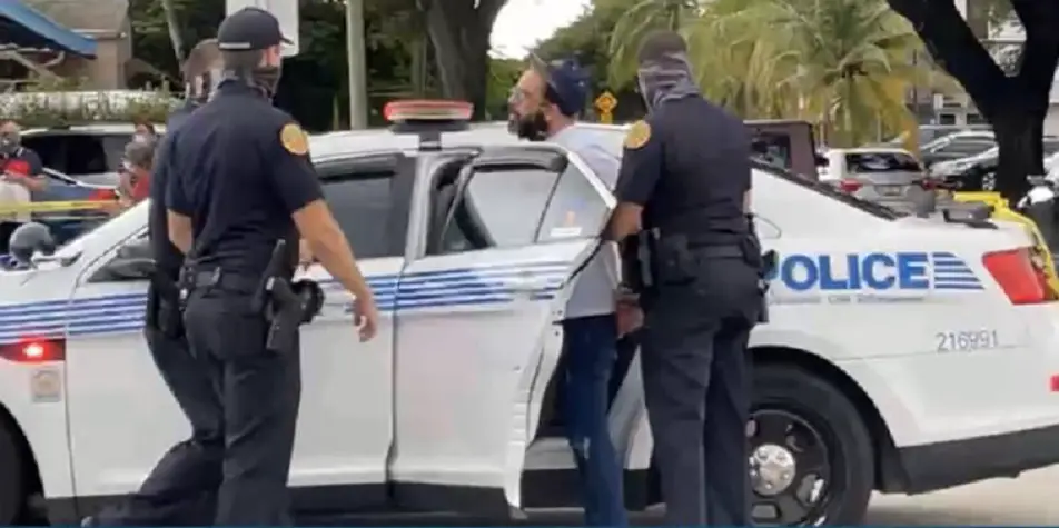 Otaola cree que su arresto en Miami ayer en la tarde pudo haber sido por "encargo"